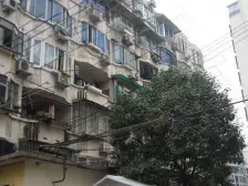 虹口足球场站 总价低 非顶楼 视野好 未来四轨交汇