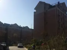 花园路英才街 低层社区 停车方便 大4房