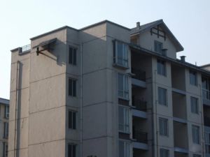 西藏地质花园3室1厅东南