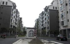 沙西明珠4室2厅西南