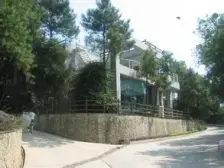 森林氧吧内,空气质量好,小区环境优美,地理位置优越