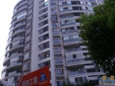 丽江锦庭3室1厅东南