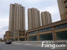 两室两厅精装修,拎包入住,看房方便。