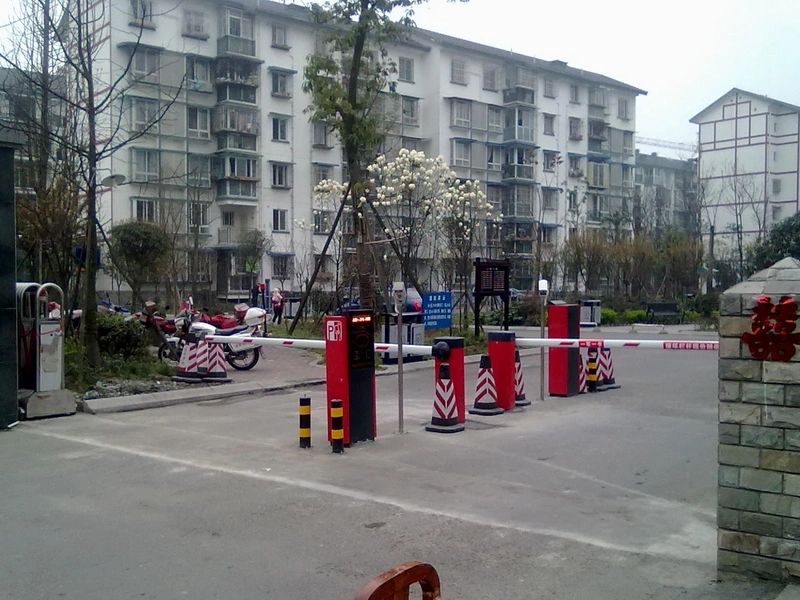 小区相关图
