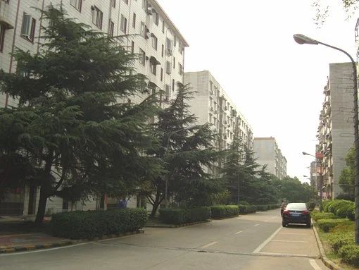 小区相关图