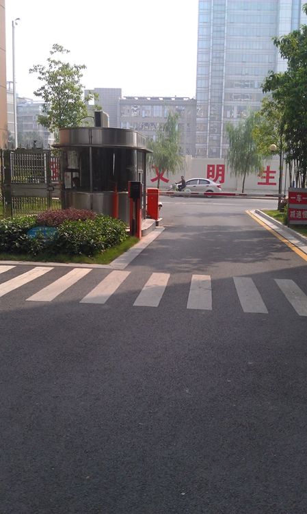 小区相关图