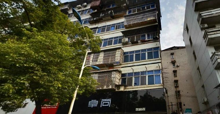 小区相关图