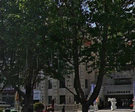 鲁邦国际风情街公寓实景图