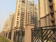 海棠花园2房户型好装修好带车库随时看房