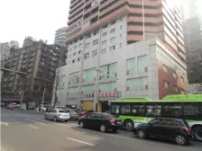 二室二厅上清寺,自然大地,电梯房,办公装修,出售