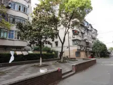 泰和路678弄小区2室南朝向158.00万元/套出售