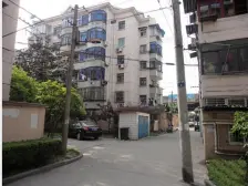 泰和路678弄小区2室南朝向158.00万元/套出售