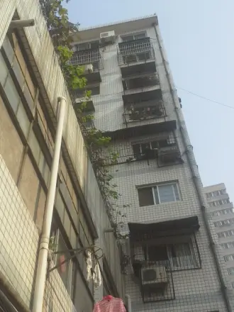 明珠商住楼实景图
