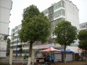 诚心出售 户型方正 视野开阔 采光好