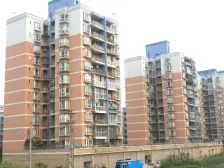 户型方正 成熟小区 简装业主诚心出售