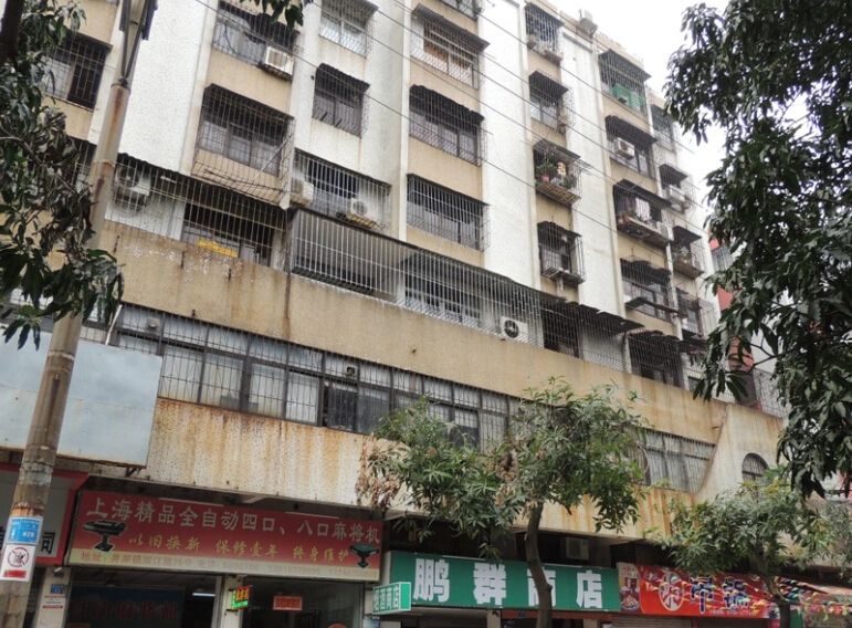 小区相关图