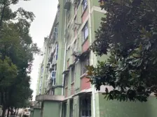 好楼层好位置,满五,商场、医疗、交通配套方便