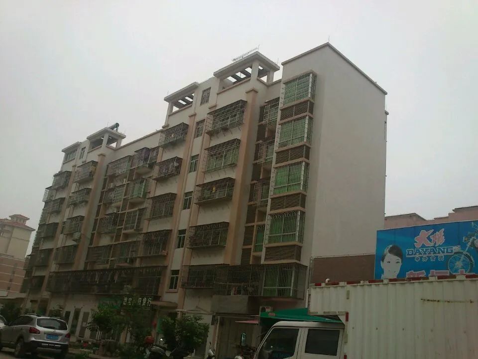 小区相关图