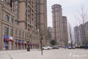 鹭湖宫七区A组4室2厅南