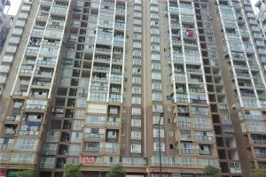 兴想花园 4室2厅 东南