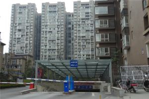 兴想花园3室2厅南