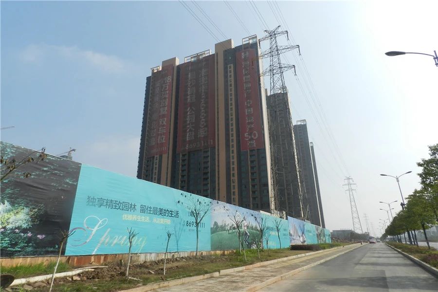 小区相关图