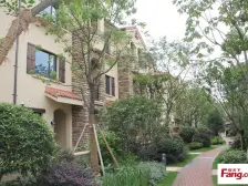 别墅小区,联排边套大花园,精装修,诚意出售