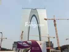 东方之门,全湖景房,可办公看房方便