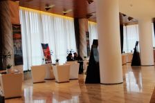 总部基地精装4房,3/4号线地铁口旁