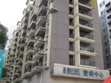 带精装修,保养如新。3。主卧和次卧望花园。4。临近地铁。5。