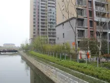 首开班芙春天花园南区 四房两厅 中上楼层 采光好 诚心卖