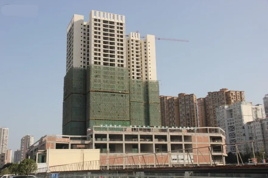 金橄榄广场实景图3-广元房天下