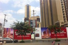 中铁二局玛塞城3室1厅东南西北