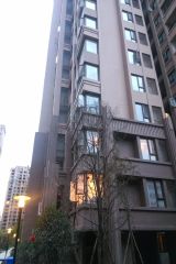 世豪嘉柏3室1厅南
