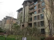 汉港别墅上下四层,自由装修,,