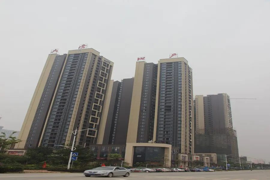 小区相关图
