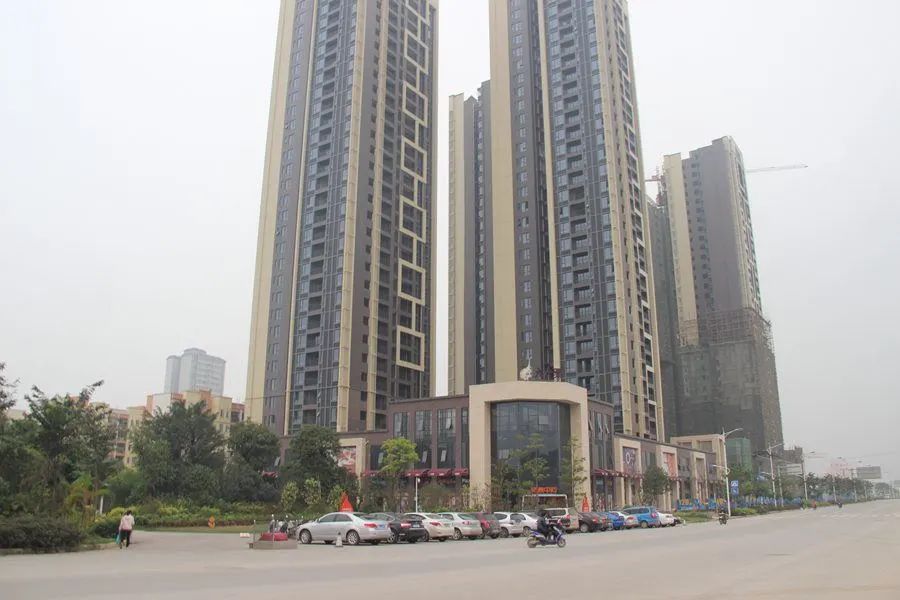 小区相关图