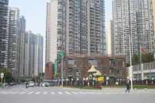 北辰三角洲C2区3室2厅东西南