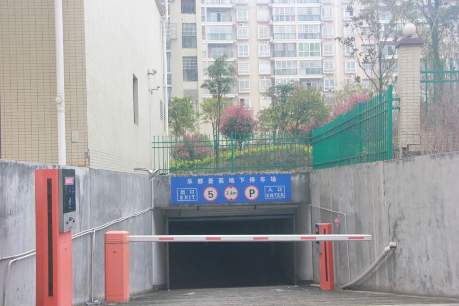 小区相关图