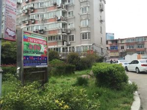 新桃园 两室两厅 简单装修 房东诚心出售