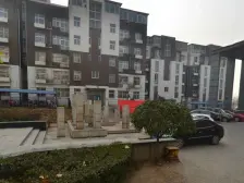 青山溪语 四楼 三室双卫