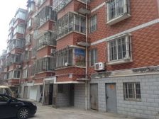 小区的配套设施较为成熟,菜市场、饭店、便利店、银行