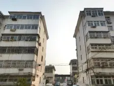 武定苑 满五二套一楼带外接 采光好 购物方便 交通便利