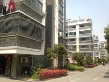 金和小区近奥邦一室看房方便