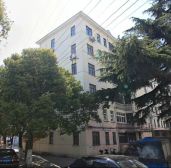 此房手续齐全,格局好,采光好,无遮挡,出行方便