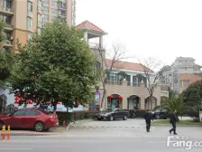 湖滨花园联排中间户,在客厅可跑步 土建已完成 露台观景视野好