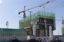 馥室层双 一楼 精装修 带院子 看房联系 店长推荐