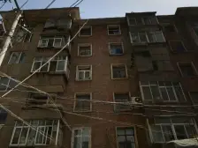 张掖路 新世界后面 一楼底商