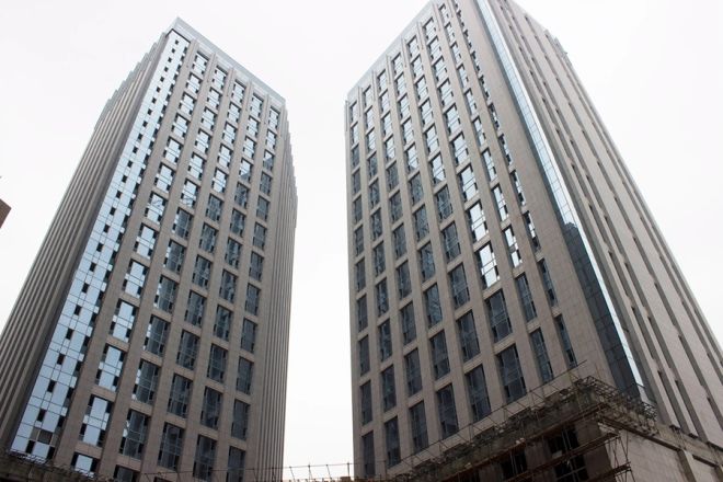 南庭城果商住楼实景图