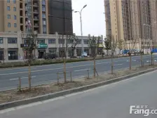 合景叠翠峰 近地铁 出行方便 视野开阔明亮